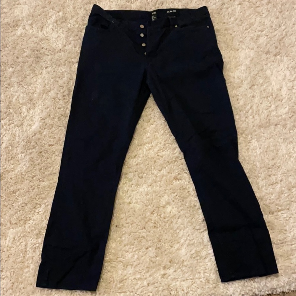 Men’s slim fit jeans in size 36.